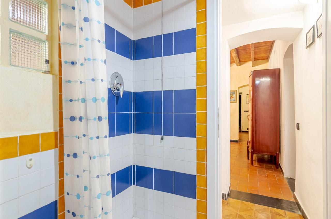 Recco Apartment With View And Pool Екстериор снимка